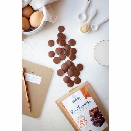 Chocolat au lait à pâtisser - Packaging fermé - Pastilles de chocolat au lait à pâtisser Chocolat au lait à pâtisser - Packaging fermé - Pastilles de chocolat au lait à pâtisser