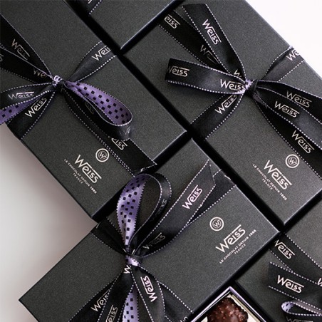 Ballotin de chocolat - 250 g - Coffret à offrir - Idée Cadeau de chocolat - Coffret d'assortiment de chocolat Ballotin de chocolat - 250 g - Coffret à offrir - Idée Cadeau de chocolat - Coffret d'assortiment de chocolat