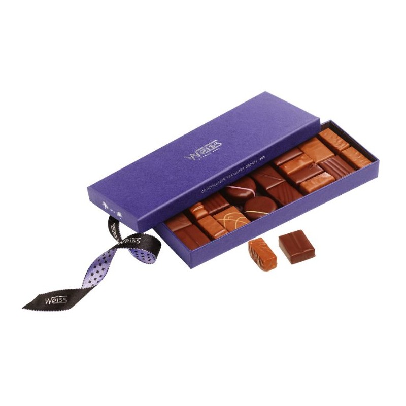 Coffret N°2 - 18 Chocolats et Pralinés - Assortiment de chocolat - Idée cadeau - Coffret à offrir Coffret N°2 - 18 Chocolats et Pralinés - Assortiment de chocolat - Idée cadeau - Coffret à offrir