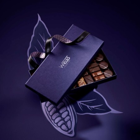Coffret N°4 - 48 Chocolats et Pralinés - coffret de chocolat - coffret chocolat cadeau - Assortiment chocolat - Idée cadeau Coffret N°4 - 48 Chocolats et Pralinés - coffret de chocolat - coffret chocolat cadeau - Assortiment chocolat - Idée cadeau