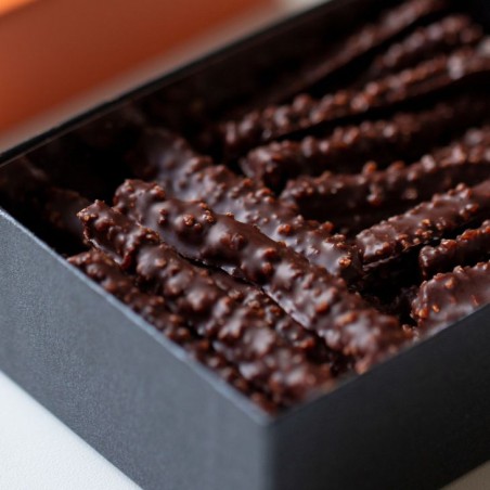 Orangettes - Chocolat noir 67% - 130g - Orange enrobée de chocolat noir - grains de nougatine - Cadeau de Noël - Idée cadeau Orangettes - Chocolat noir 67% - 130g - Orange enrobée de chocolat noir - grains de nougatine - Cadeau de Noël - Idée cadeau