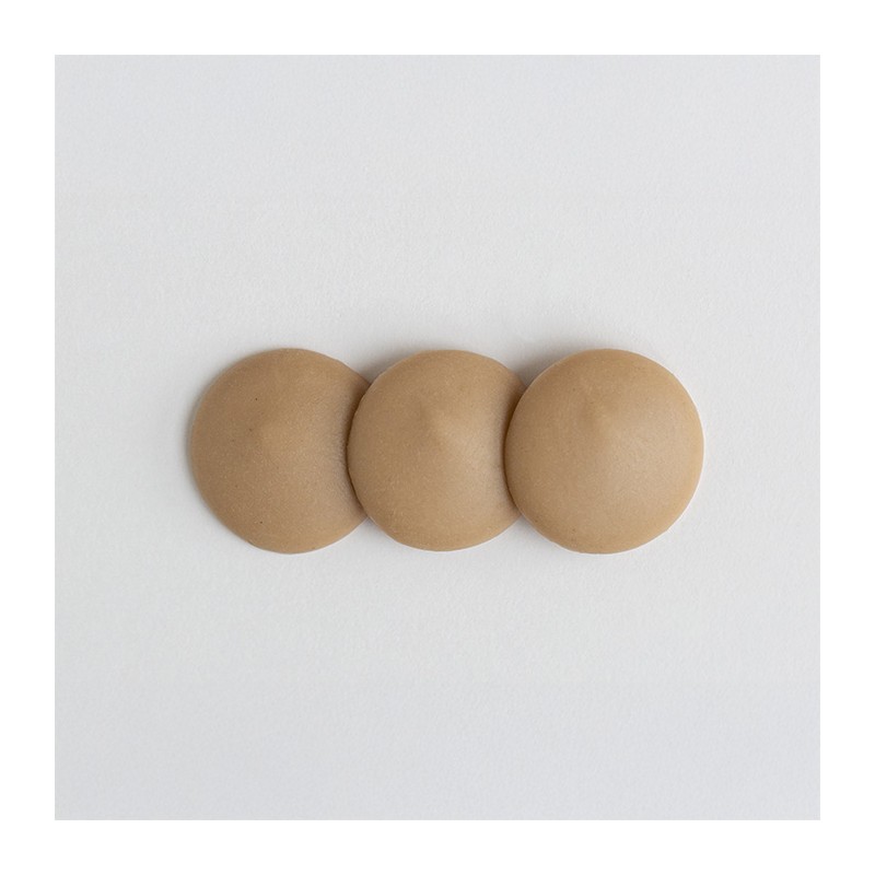 Fondette Chocolat à pâtisser - Oryola Blanc 30% - notes de noisettes - Seau de 5 kg Fondette Chocolat à pâtisser - Oryola Blanc 30% - notes de noisettes - Seau de 5 kg