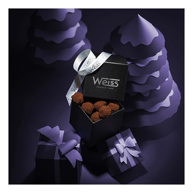 Coffret de truffes en chocolat - Chocolats de Noël - 150g - Coffret de Noël - Idée de cadeau pour Noël Coffret de truffes en chocolat - Chocolats de Noël - 150g - Coffret de Noël - Idée de cadeau pour Noël