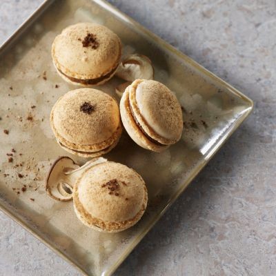 Recette de macarons aux cèpes par le chef Régis Marcon