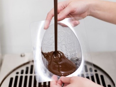 Créez vous-même votre œuf en chocolat de Pâques