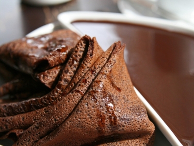 Chandeleur : une recette facile de crêpes au chocolat Weiss